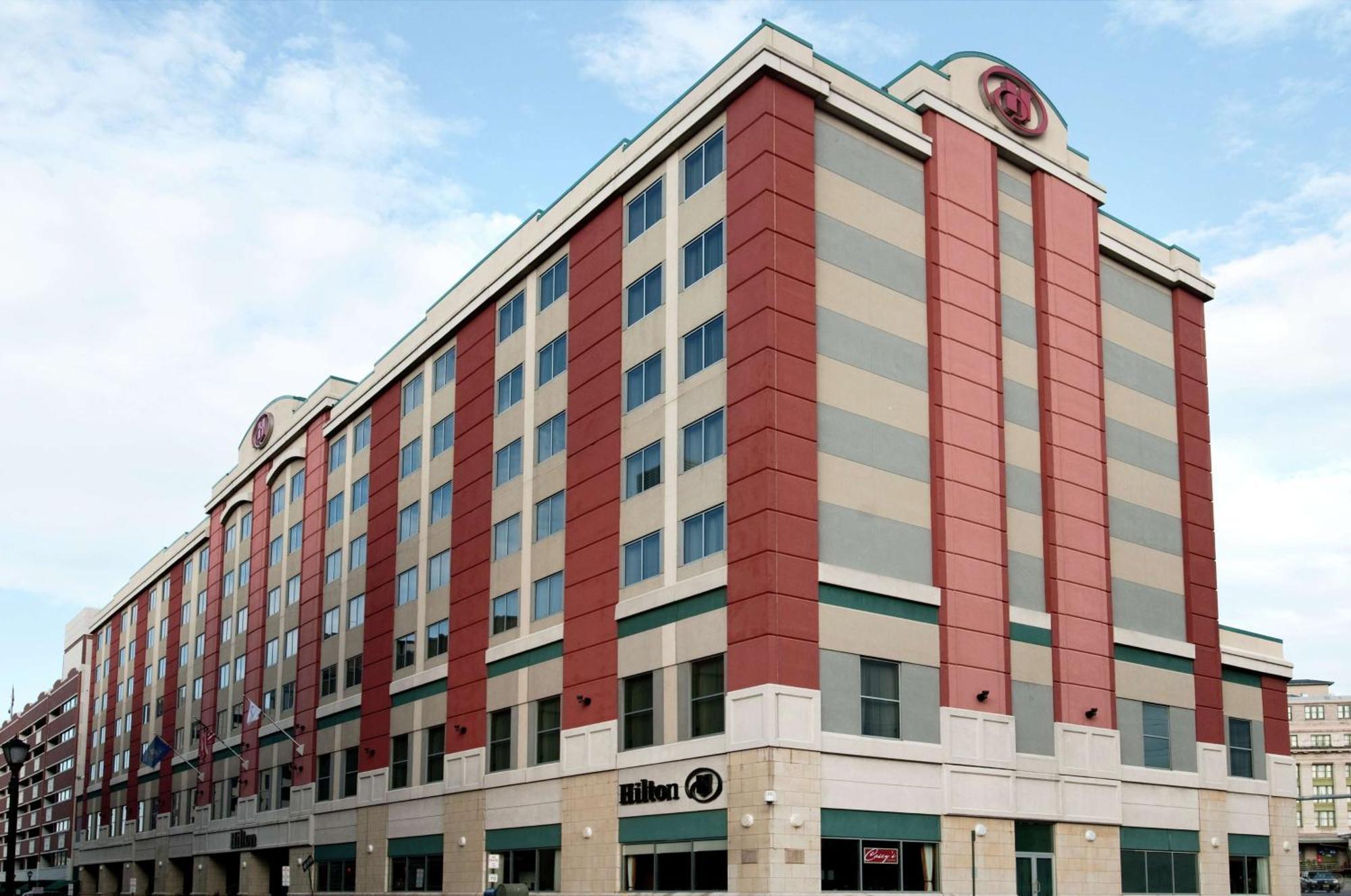 Hilton Scranton & Conference Center Hotel Exterior foto